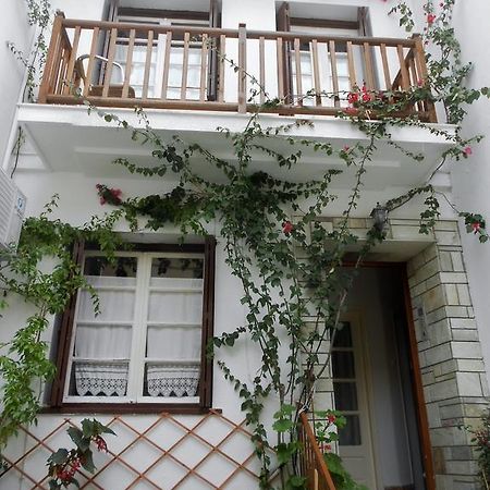 Aggela Guesthouse Skopelos Exterior foto