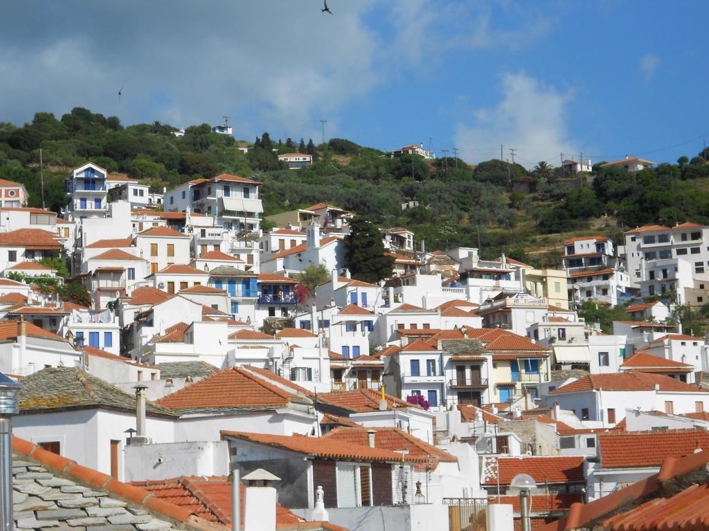 Aggela Guesthouse Skopelos Habitación foto
