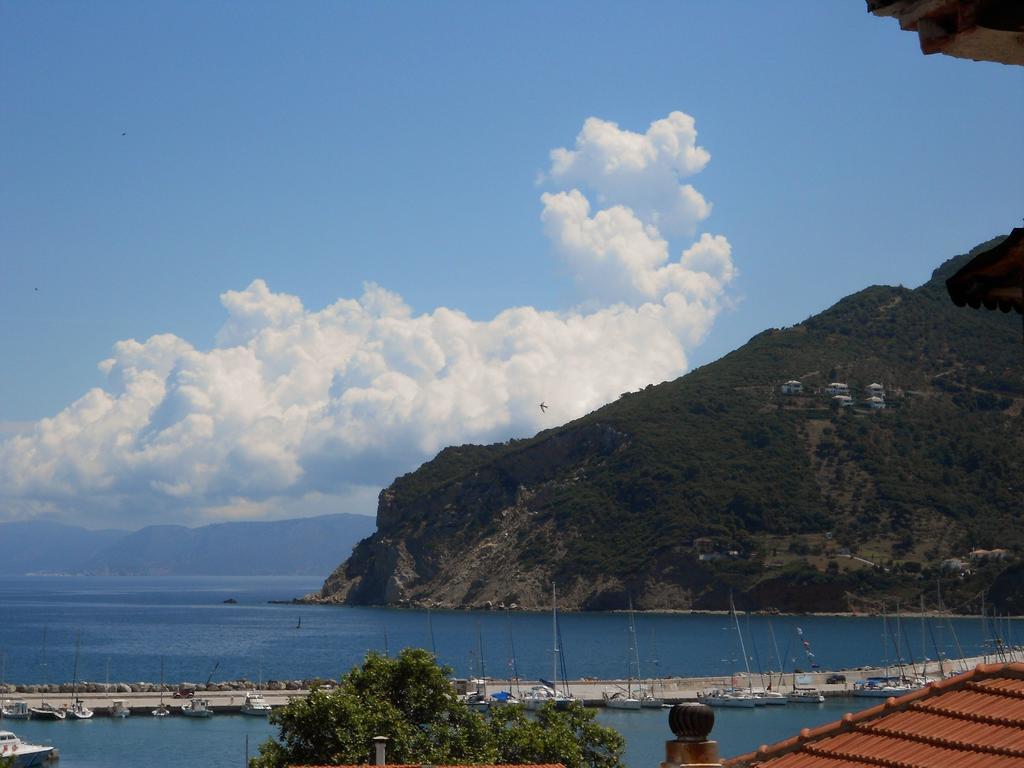 Aggela Guesthouse Skopelos Habitación foto